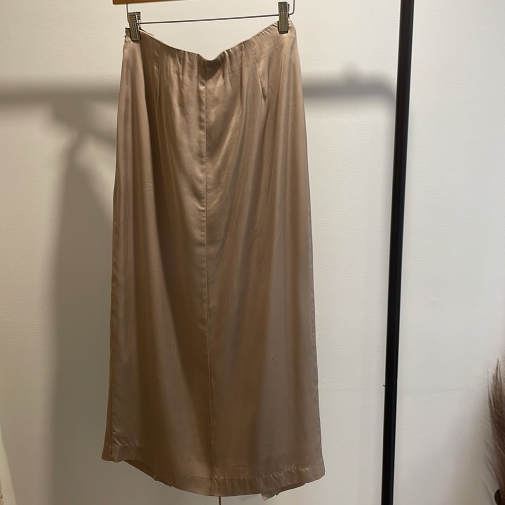 ASTR THE LABEL | ROBIN MIDI SKIRT | KHAKI - Picture 7 of 7